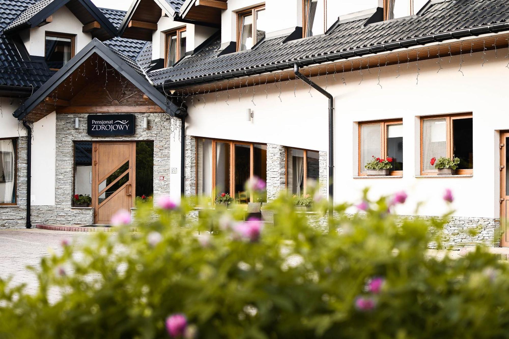 Pensjonat Zdrojowy Apartamenty 拉布卡 外观 照片